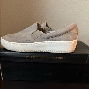 lulus Gray Suede Slip-On Sneakers sized women’s 5.5